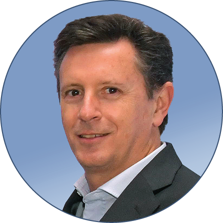 Moderador Miguel Teles