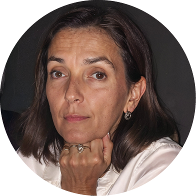 Moderadora Isabel Marrana